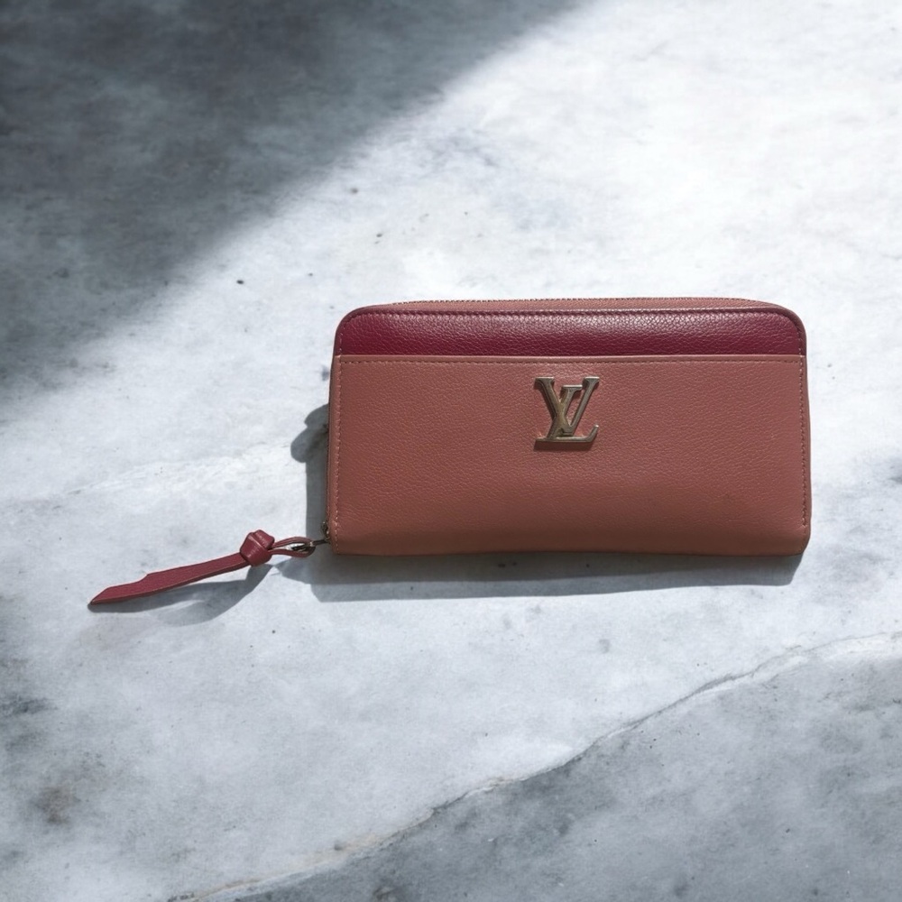 2018’ Louis Vuitton Zippy Lock Me Leather Long Wallet Pink